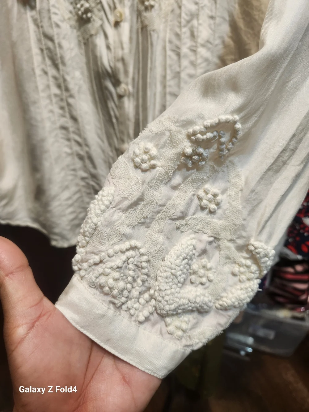 Sundance Ivory Beaded Pintuck Button-Down Blouse Sz12 - Picture 5 of 15
